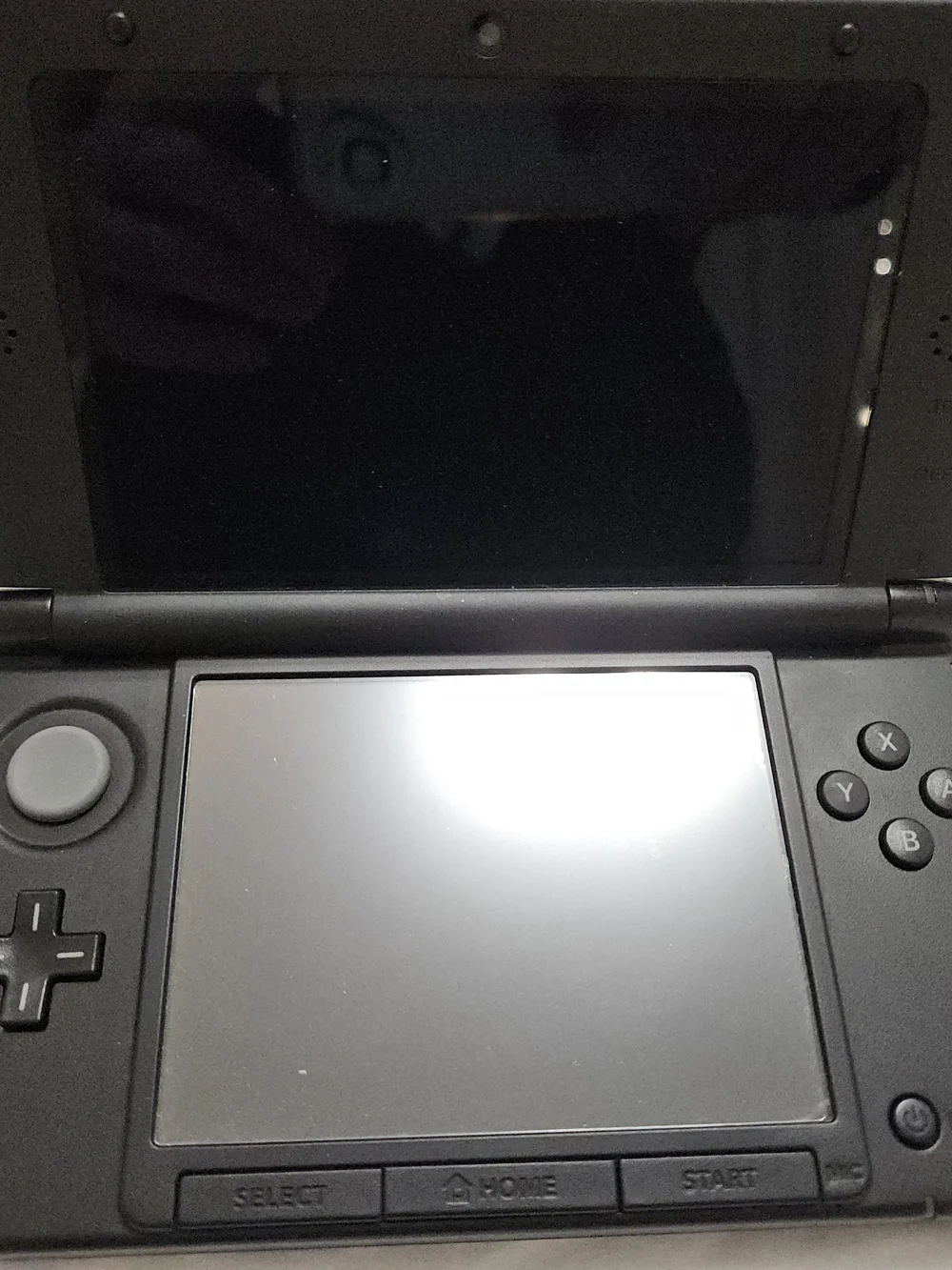 Nintendo Nintendo 3DS XL Handheld Console with White Stylus